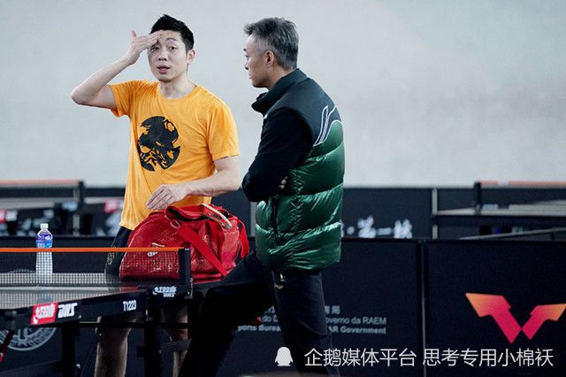 多名NBA高管：鹈鹕几乎不可能裁掉锡安据TA记者MikeVorkunov报道，由于锡安上赛季仅出战了29场比赛，他后三个赛季（2025-26、2026-27、2027-28）的合同将不再受保障。